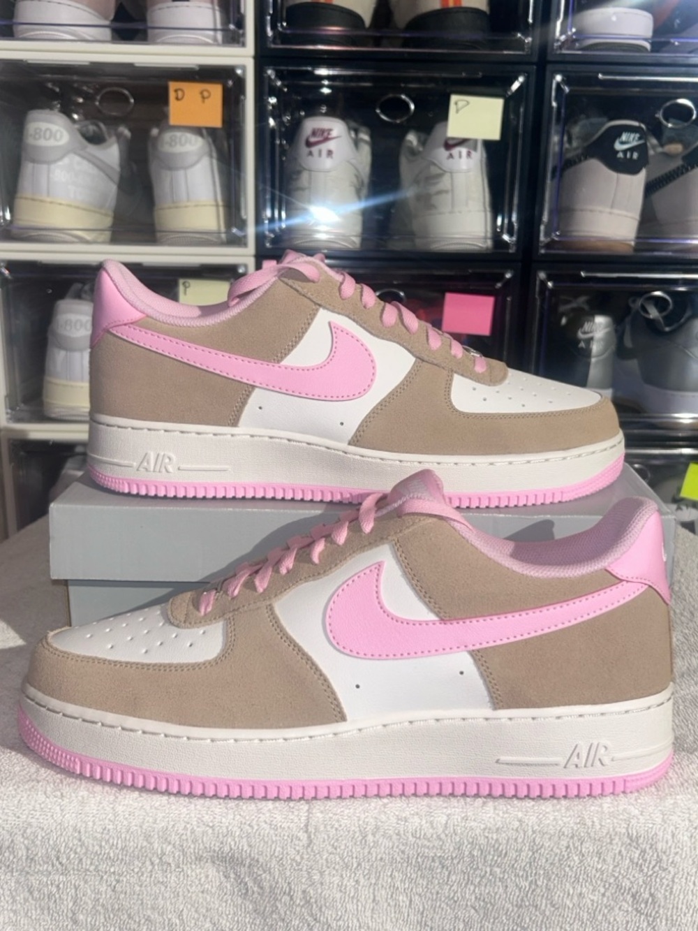 Nike Air Force 1 '07 LV8 in the "Hemp Pink" #FQ8714-202 Original box